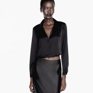 NEVER WORN Zara Satin Effect Crop Shirt in size Medium